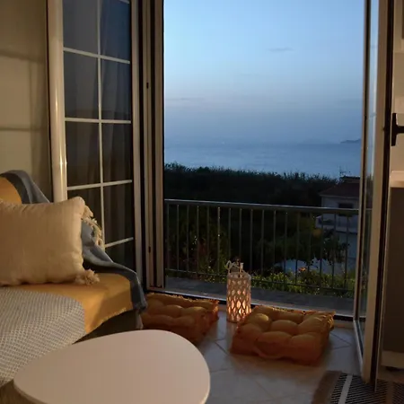 Terra Saronia Metamorfosi (Troizinia-Methana)