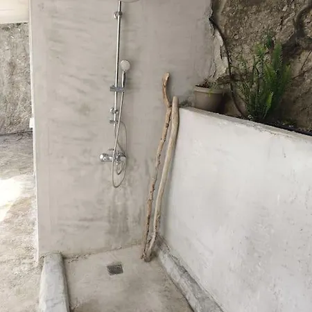 Terra Saronia Casa de Férias Metamorfosi (Troizinia-Methana)