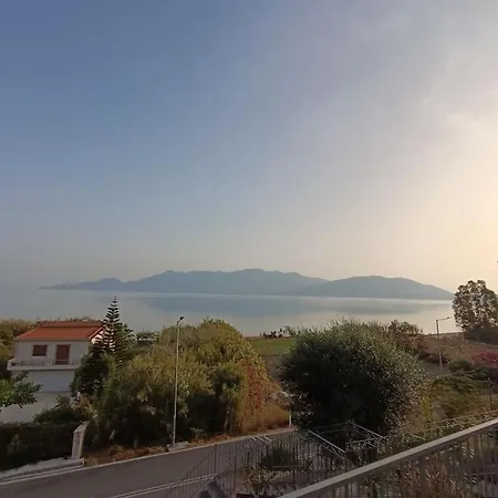 Terra Saronia * Metamorfosi (Troizinia-Methana)