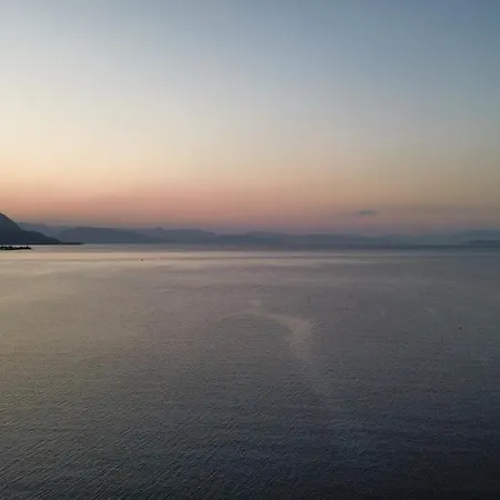 Vakantiehuis Terra Saronia Metamorfosi (Troizinia-Methana)