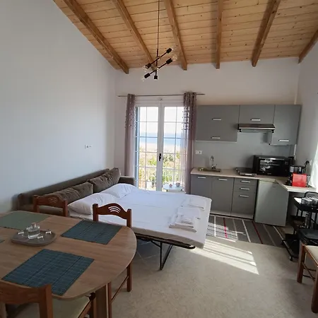 Terra Saronia Vakantiehuis