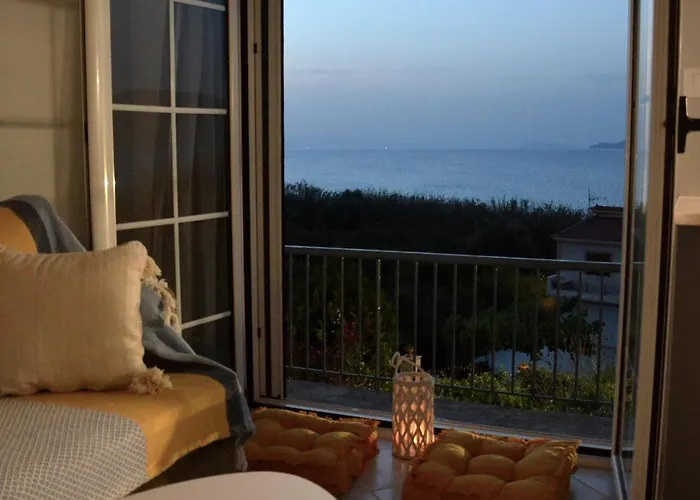 Terra Saronia Metamorfosi (Troizinia-Methana)