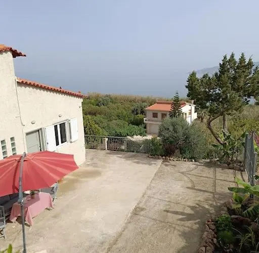 Terra Saronia Holiday home *