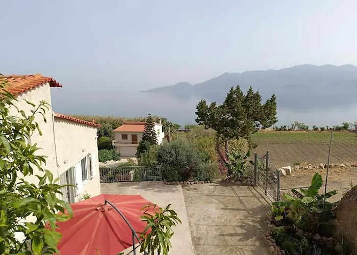 Holiday home Terra Saronia