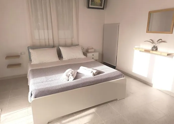 Terra Saronia Holiday home Metamorfosi (Troizinia-Methana)