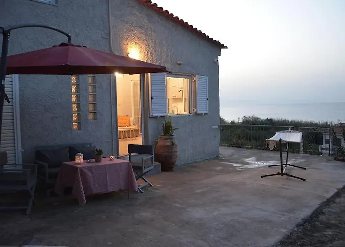 Terra Saronia * Metamorfosi (Troizinia-Methana)