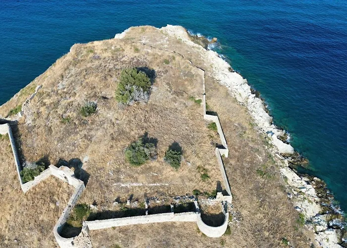 Terra Saronia Holiday home Metamorfosi (Troizinia-Methana)